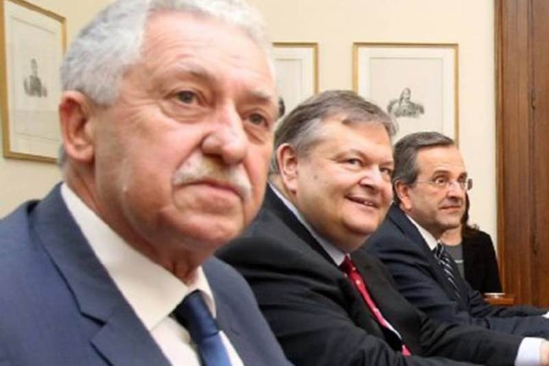 Σαμαράς - Βενιζέλος - Κουβέλης «κλειδώνουν» τη συμφωνία