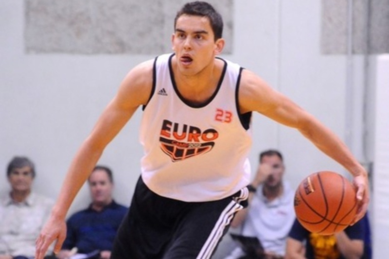 Μένει στο ντραφτ ο Τόμας Σατοράνσκι