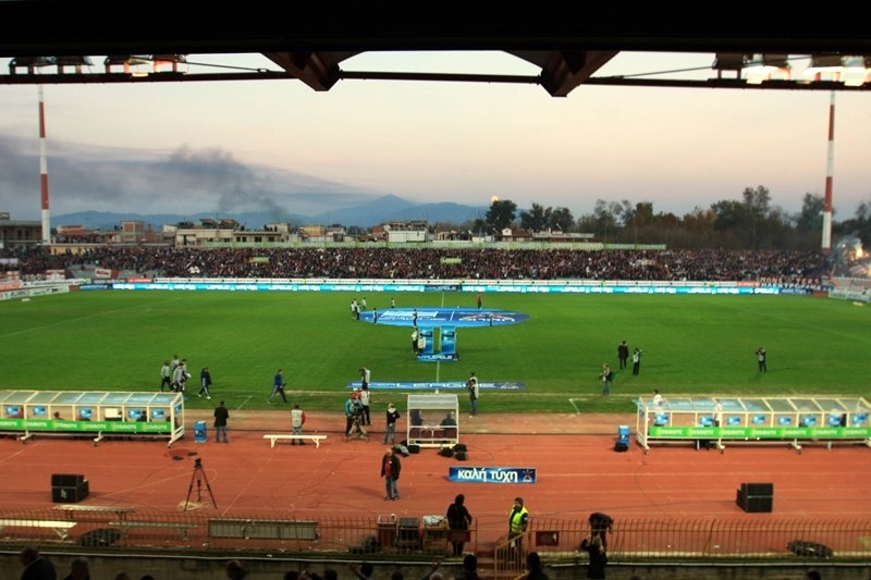 ΑΕΛ ολέ... Ελλάς ολέ! (photo)