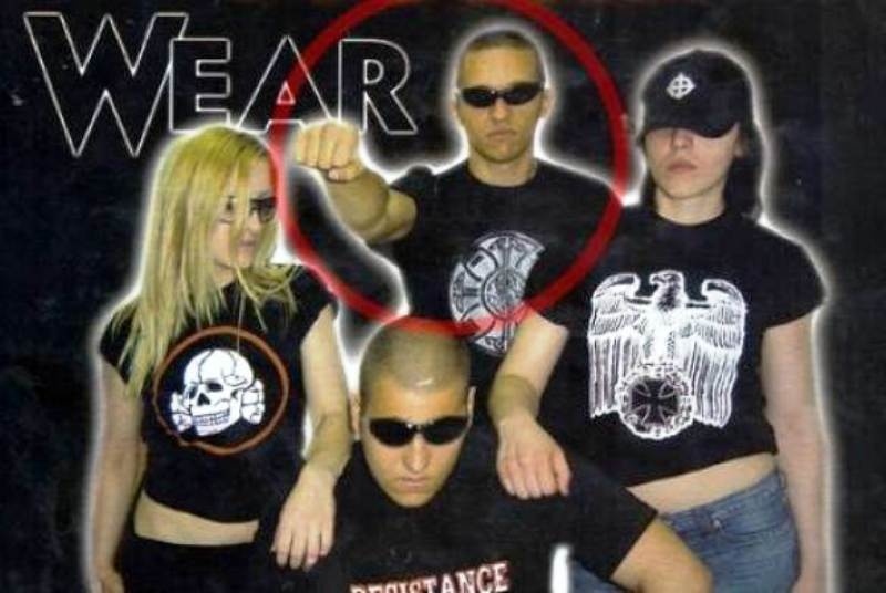 Ηλίας Κασιδιάρης: Τώρα βουλευτής, κάποτε μοντέλο σε διαφήμιση ρούχων!