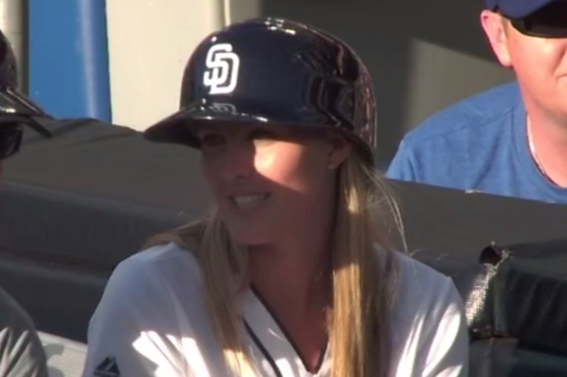 «Καυτή» και με ταλέντο στο μπέιζμπολ