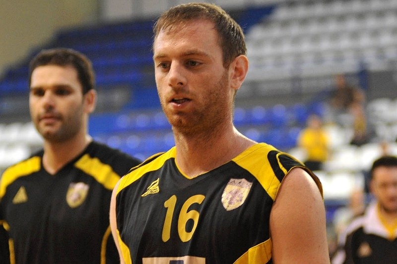 Θέλει πίσω τον Μάντζαρη το Περιστέρι!