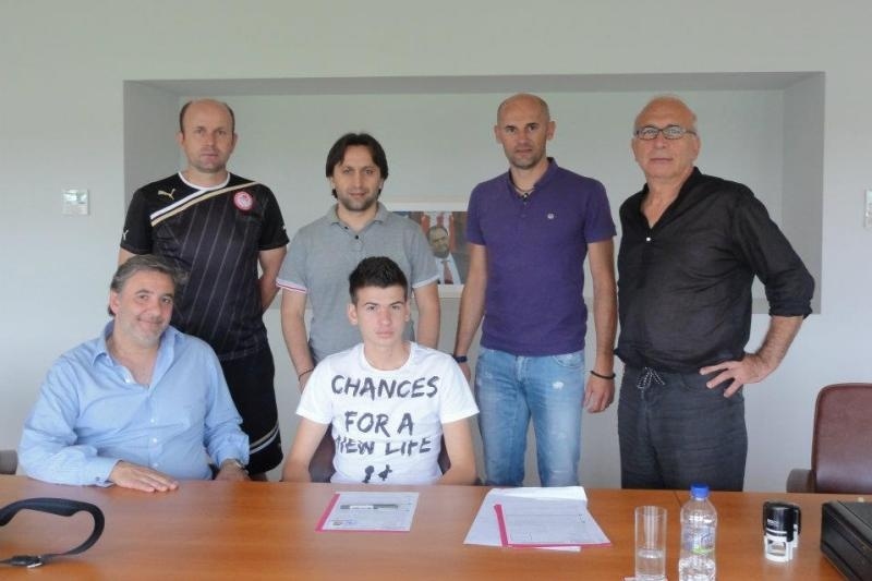 Ανακοίνωσε Χαντζάρα στον Ολυμπιακό η Αθλητική Ακαδημία Γιαννιτσών! (photos)