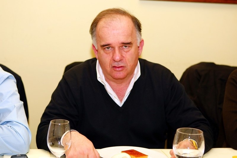 Βρήκε τον… Παππά ο Μαύρος!