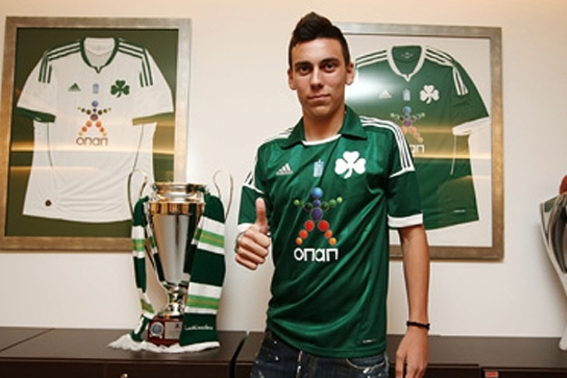 Χρήστος Δώνης: «Είμαι χαρούμενος που υπέγραψα το πρώτο μου συμβόλαιο στον Παναθηναϊκό»