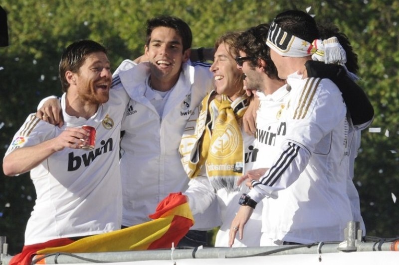 Θέλει «τρεμπλ» ο Τσάμπι Αλόνσο!