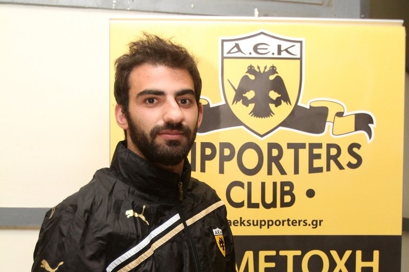 Μάκος: «Έφυγα για να φέρω λεφτά στην ΑΕΚ»