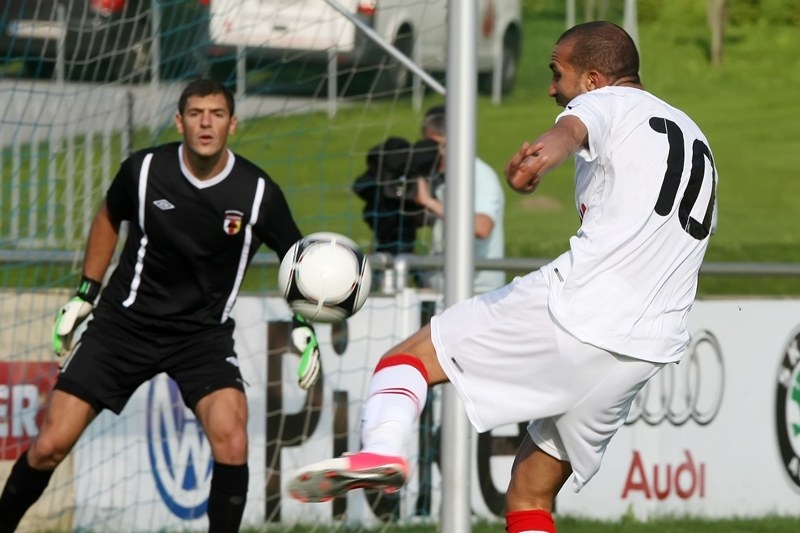 «Τζεμπούρ όπως… Φαν Μπάστεν» (videos)