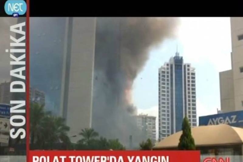 Πυρκαγιά σε ουρανοξύστη στην Κωνσταντινούπολη