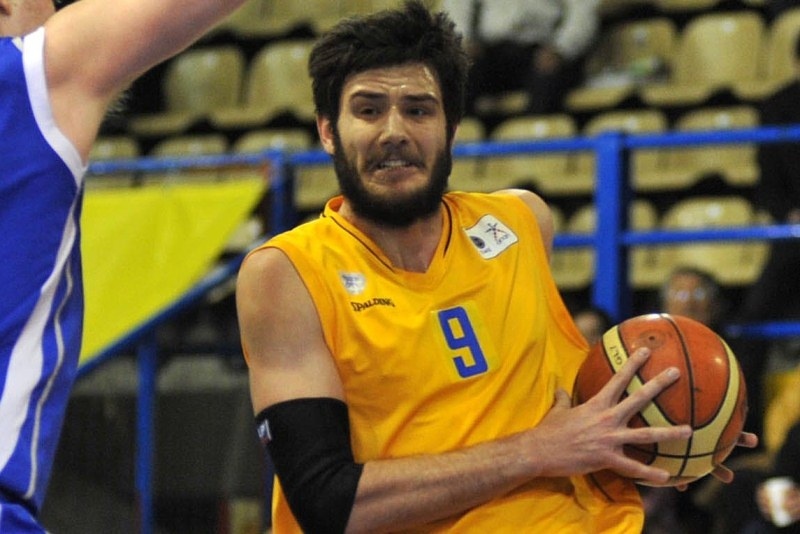 Προτάθηκαν Μανωλόπουλος, Τσαϊρέλης