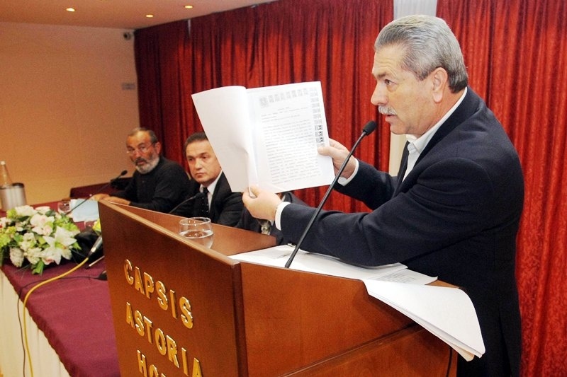 Ανακοίνωση του ερασιτέχνη ΟΦΗ για Παπουτσάκη