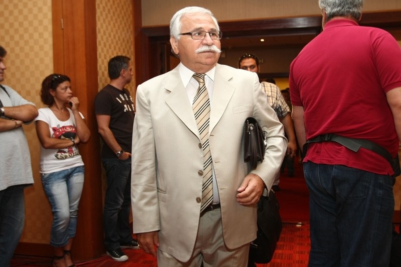 Την Τρίτη η κηδεία του Παπουτσάκη