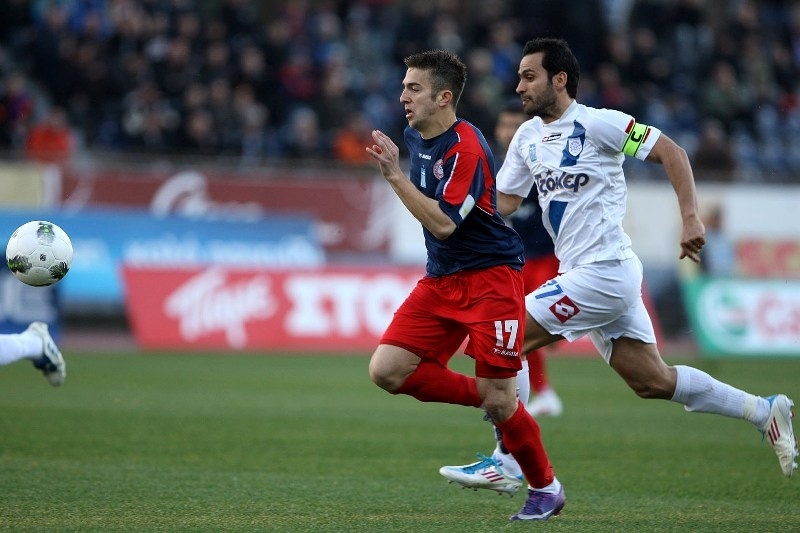 Τράιαλ στην Ολνταμ για τον Γιάντση!