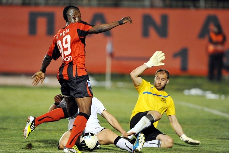 Έκπληξη με Καρακούτση η Νίκη Βόλου