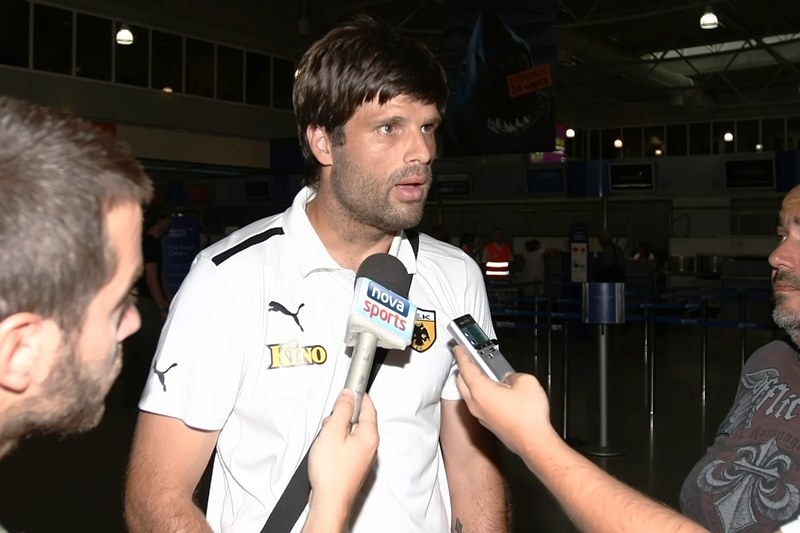 Dimi: «Να αντέξουν την πίεση οι νεαροί»