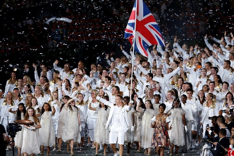 Ολυμπιακοί Αγώνες - Τελετή έναρξης: Εντυπωσιακή είσοδος της Αγγλίας (photos)