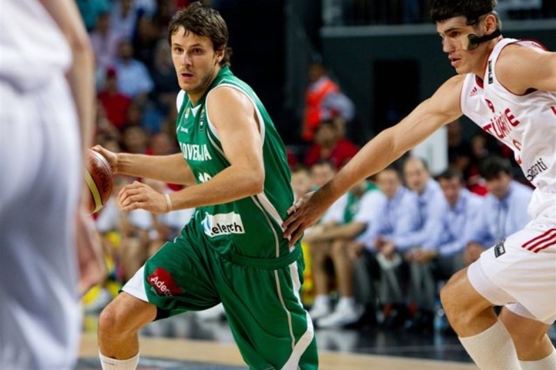 Στην Μπεσίκτας ο Νάχμπαρ