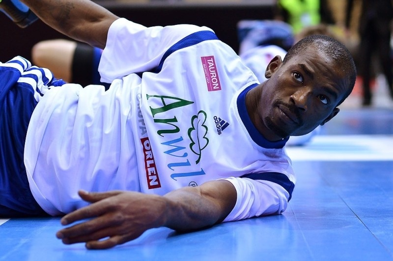 «Χαλάει» του Χάρινγκτον στον Ίκαρο