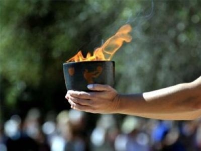 To ταξίδι της Φλόγας στο Λονδίνο (video)