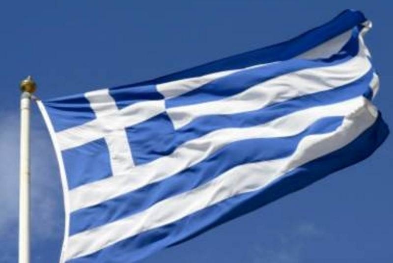 Πακιστανοί κατέβασαν την ελληνική σημαία από το κάστρο!