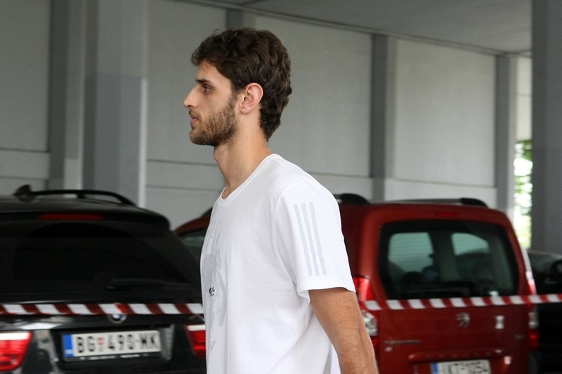 Άπαξ και κοιτάζεις προς το λιμάνι είσαι τελειωμένος