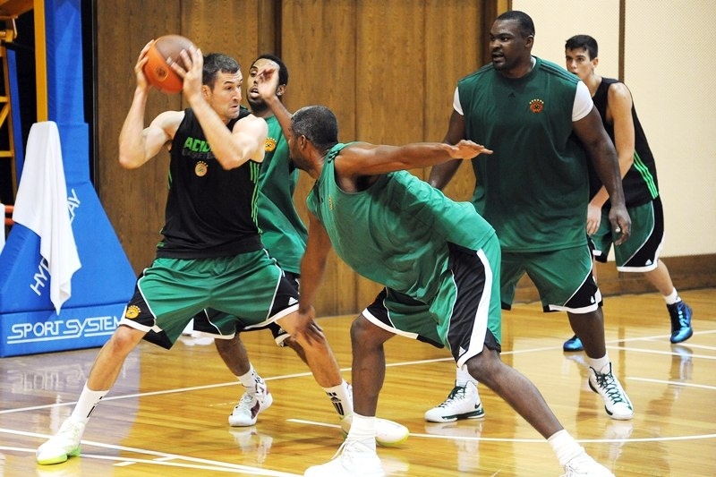 Συνεχίζεται το κτίσιμο του νέου Παναθηναϊκού (photos)