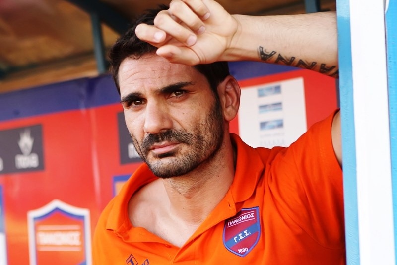 Νίκη Πανιωνίου επί των Νέων