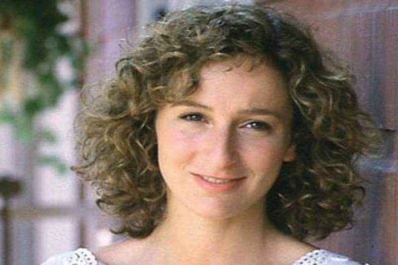 Πώς είναι η πρωταγωνίστρια του Dirty Dancing 25 χρόνια μετά!