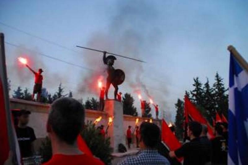 Τίμησαν τον Λεωνίδα και τους 300 στρατιώτες του (video)