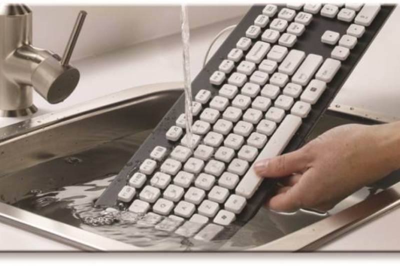 Το πληκτρολόγιο της Logitech που… πλένεται!