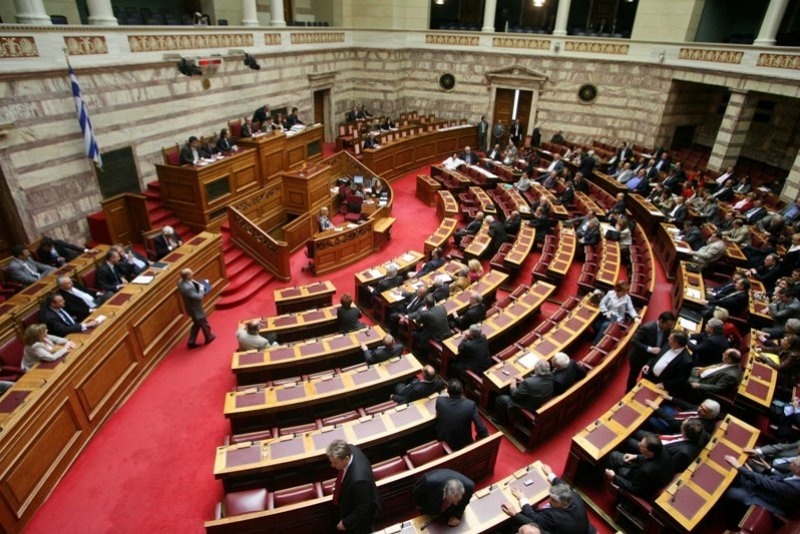 Πέρασε η τροπολογία, όχι η ρύθμιση χρεών