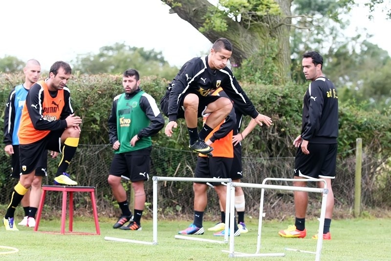 Μπαίνουν χειρουργείο Καλογέρης, Τσαμουρλίδης