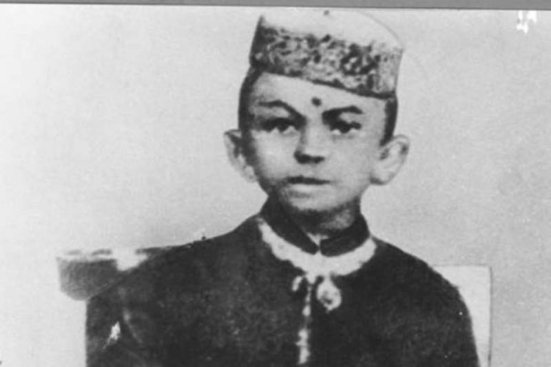 Ιστορικά πρόσωπα σε νεαρή ηλικία (pics)