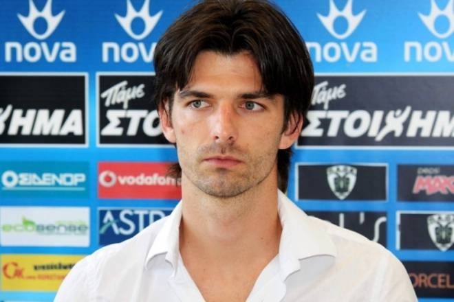 Βιβιάν: «Να κοιτάξουμε μπροστά»