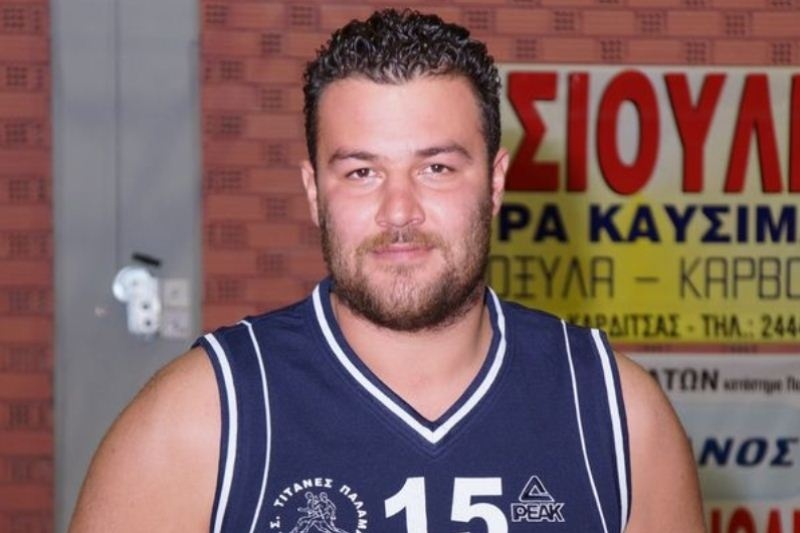«Χαζομπαμπάς» ο Γκαντιάς