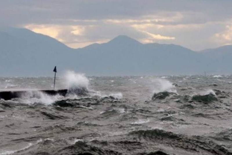 Νεφώσεις και ισχυροί βοριάδες στα πελάγη