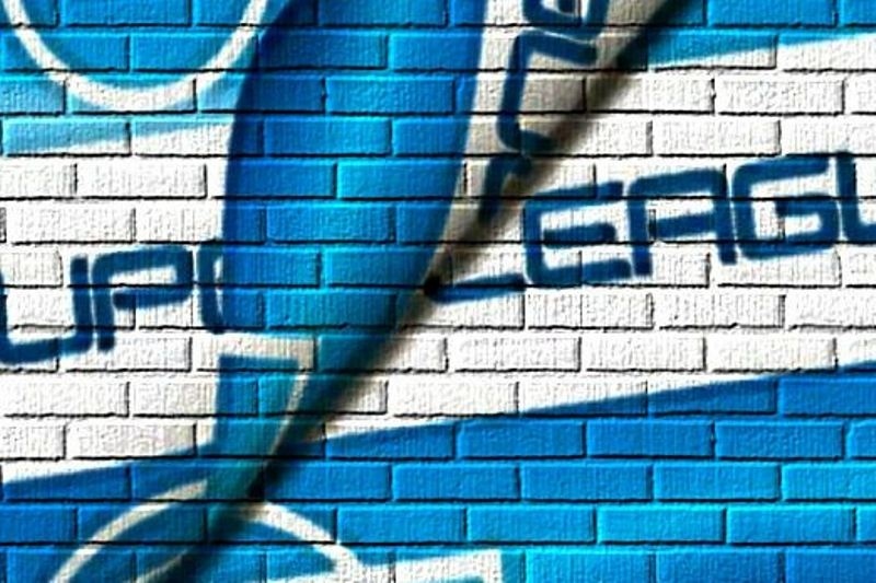 Δωρεά Super League σε ίδρυμα «Χατζηκώνστα»