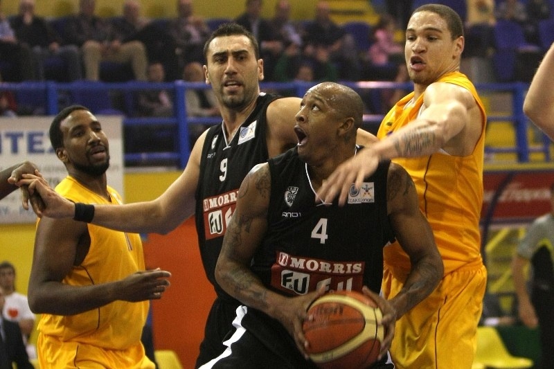 «Κλείνει» στην Μπρέσια ο πρώην του ΠΑΟΚ, Γκίντενς