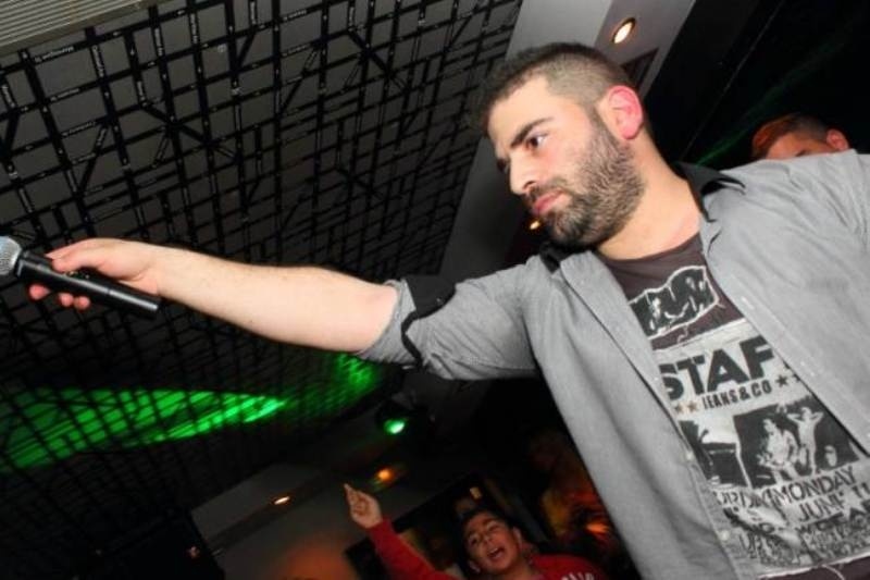 Βίντεο-παρωδία του «Δεν ταιριάζετε σου λέω» του Παντελίδη!
