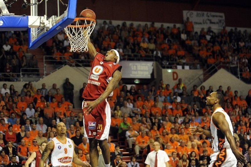 Μαϊάμι Χιτ: Προσθήκες Χάρις και Ντόζιερ