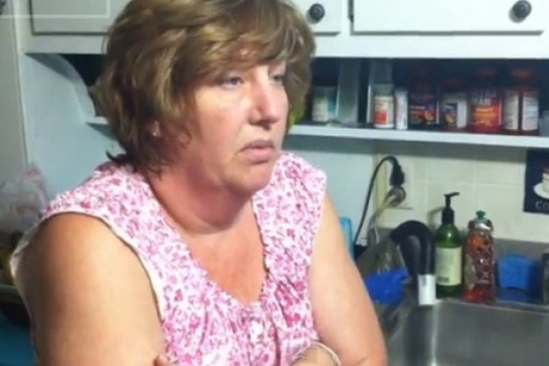 Σαρώνει στο YouTube η μαμά – υπνοβάτης! (video)