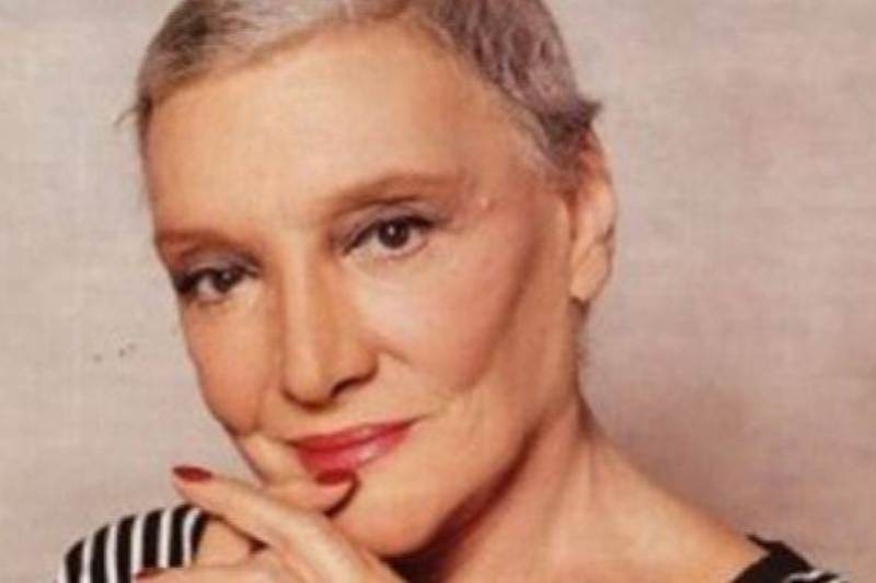 Κοντού: «Δεν έκανα παιδιά γιατί δεν μπορούσα»