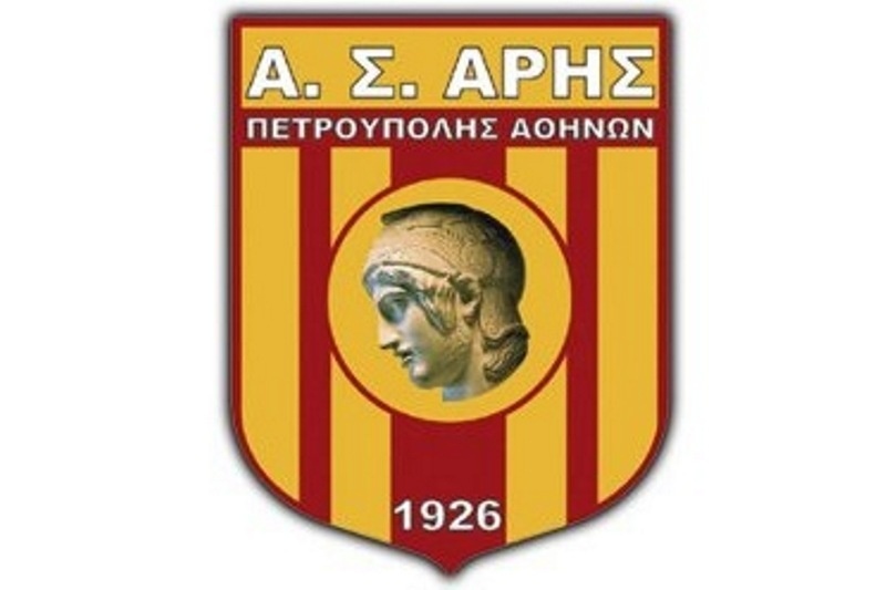 Άρης Πετρούπολης: Μια ντουζίνα μεταγραφές