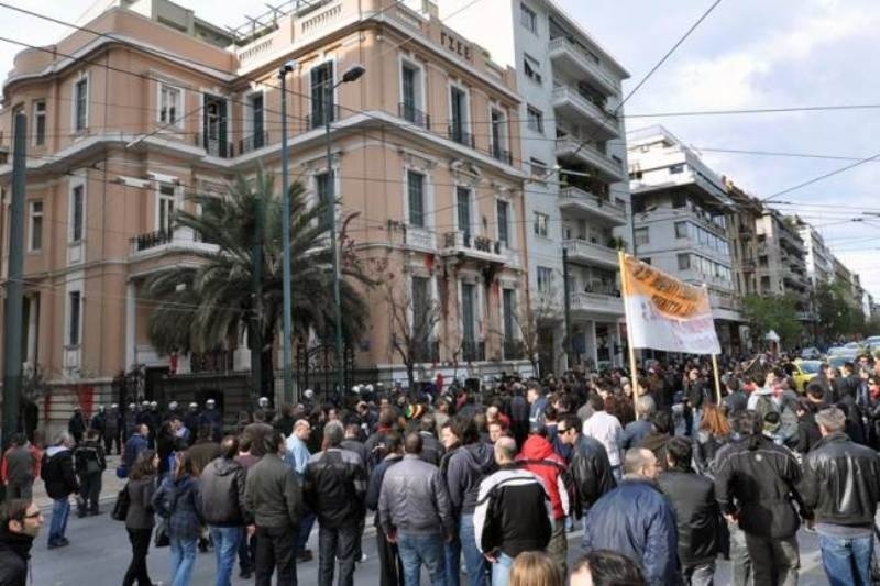 Καταργείται η ειδική σύνταξη των συνδικαλιστών