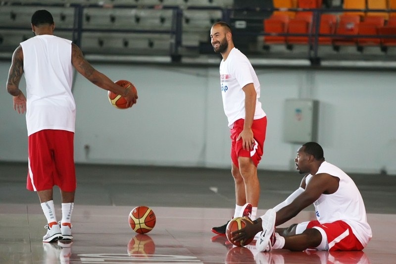 Ολυμπιακός: «Κατασκηνώνουν» στο ΣΕΦ