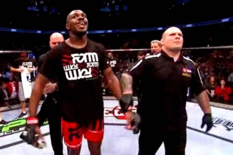 UFC 152: Τέταρτη υπεράσπιση για τον Jon Jones (photos + videos)