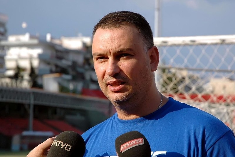 Πλήγμα με Καρακώστα στον Πανσερραϊκό