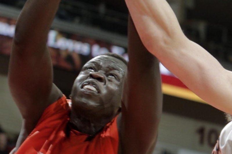 NCAA: Στην Αϊόβα ο Τζοκ (video)