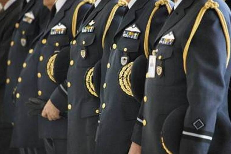 ΓΕΕΘΑ: Τέρμα οι εμφανίσεις σε διαδηλώσεις αλλά και ΤV με στολή