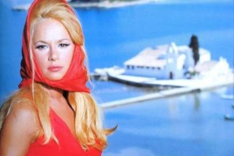 Η αξέχαστη Αλίκη Βουγιουκλάκη αναβιώνει στο Facebook